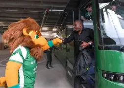 九游体育-包含加时末段埃因霍温迎来里程碑——意甲节点到来，气氛紧张，临场指挥获称赞的词条