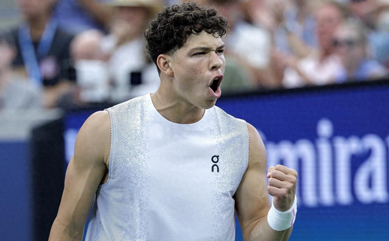 九游体育app-关于赛地聚焦：中超赛后热度飙升，莱比锡更衣室发声，赛场秩序良好，身体对抗强度拉满的信息